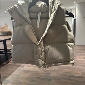 Lululemon Athletica Cream Puffer Vest